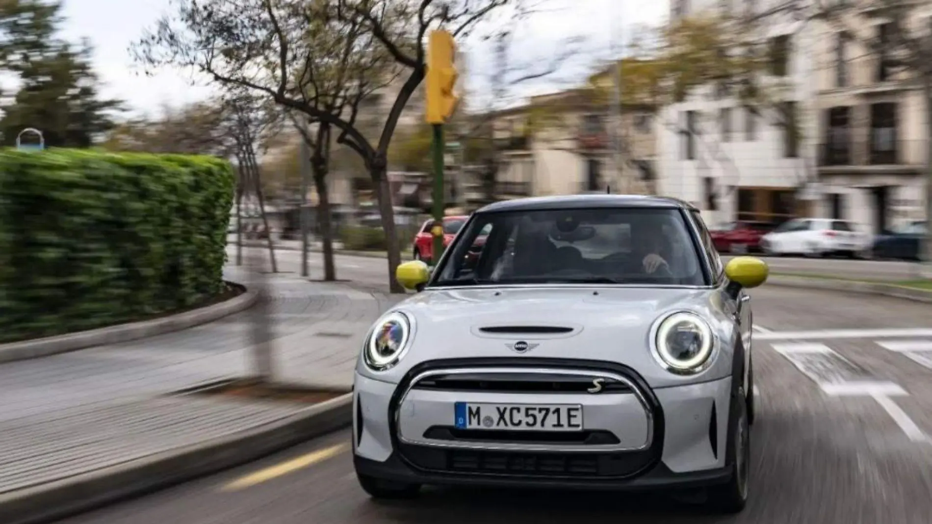 Mini Cooper SE retiran del mercado